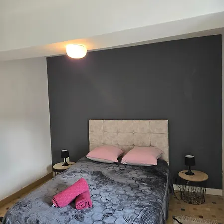 Grande Maison Calme Pour Familles & Groupes Vila
